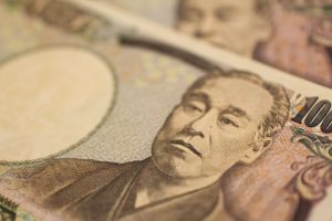 FX初心者が月1万円稼ぐ